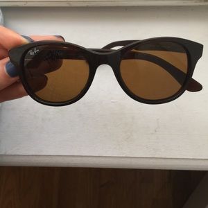 Ray ban sunglasses