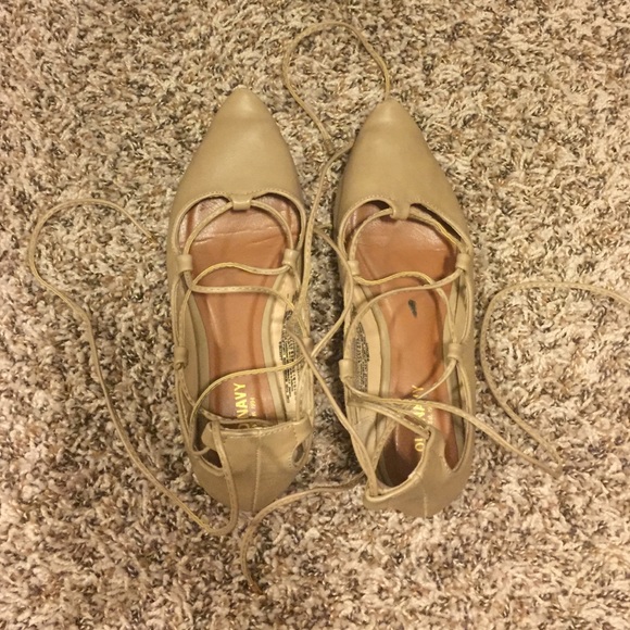 Old Navy lace-up flats