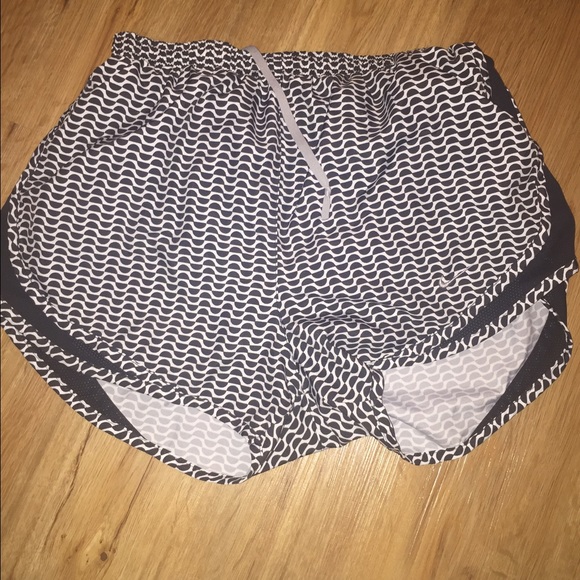 Nike Tempo Shorts Size Small