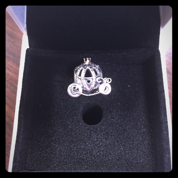 Pandora Disney Cinderella Pumpkin Coach Charm