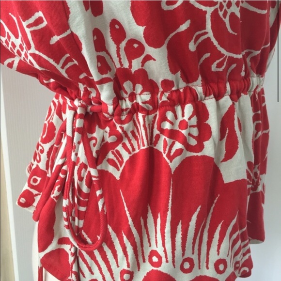 Diane Von Furstenberg Red & Cream Floral Wrap Top - Picture 2 of 4
