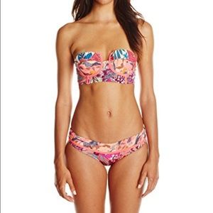 Maaji Bye Bye Laurel top and bottoms