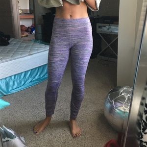 Lulu workout tights