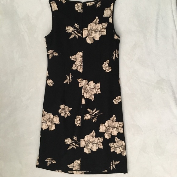 Eddie Bauer Floral Sheath Dress - Picture 2 of 4