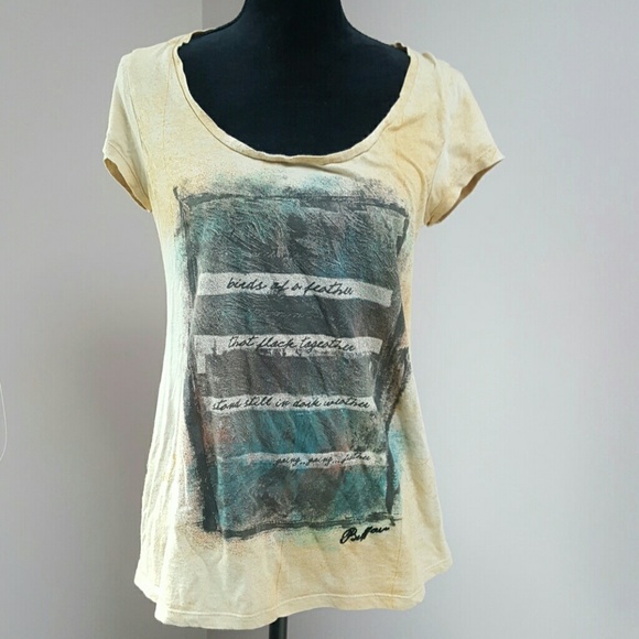 Really cute Buffalo t-shirt - Picture 2 of 3