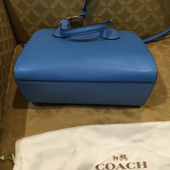 NWT Coach Bag/Crossbody Bag! - Picture 3 of 4