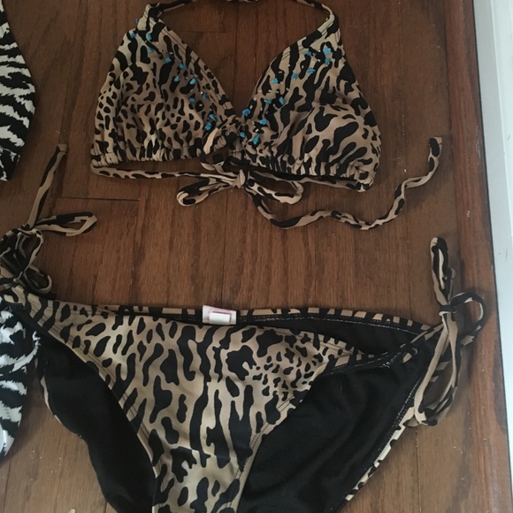 Two animal print bathing suits - Picture 2 of 4