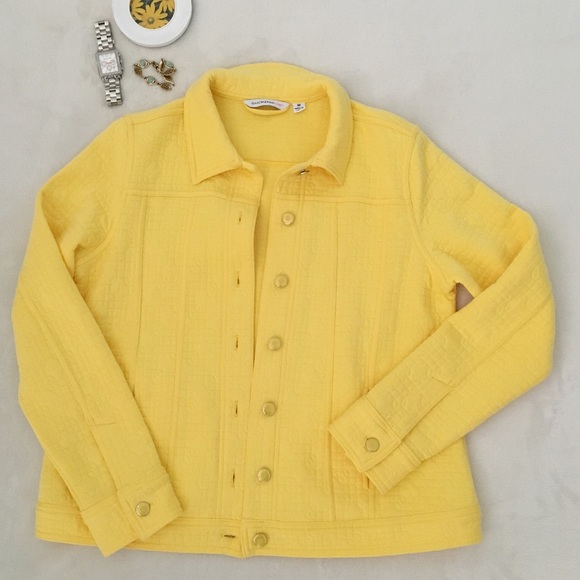 Isaac Mizrahi Live Quilted Button Front Jacket