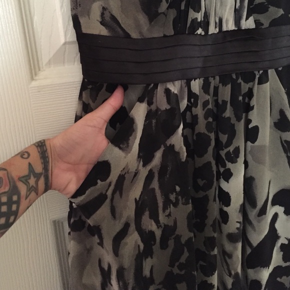 Kensie Dress - Picture 2 of 3