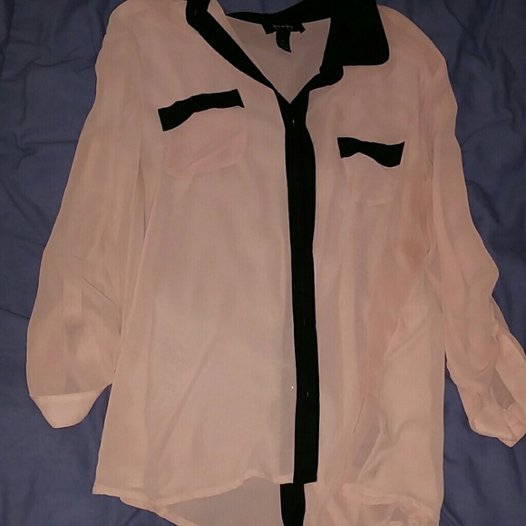Dusty rose and black button up