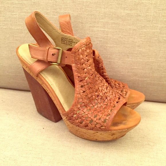 End of summer heel