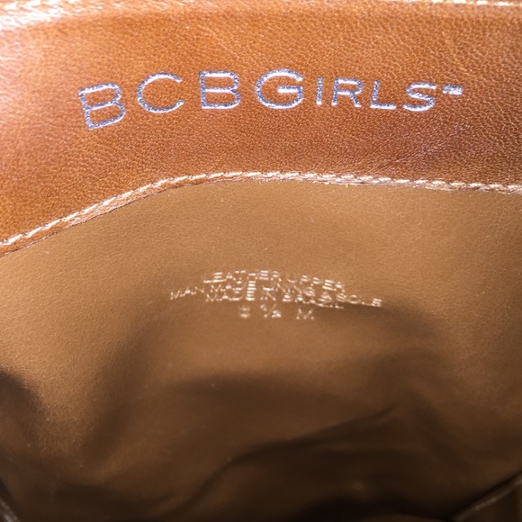 Used BCBG Girl leather boots - Picture 2 of 4