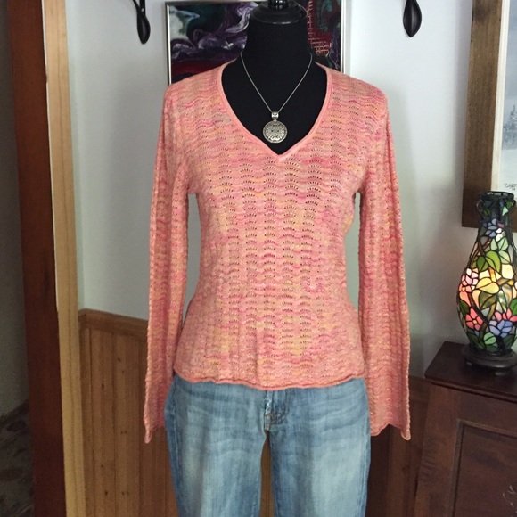 Scalloped crochet sweater 1