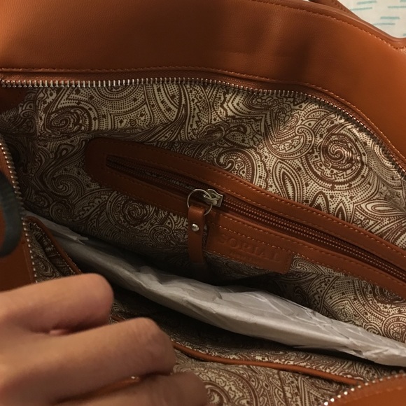 NWT  purse - Picture 4 of 4