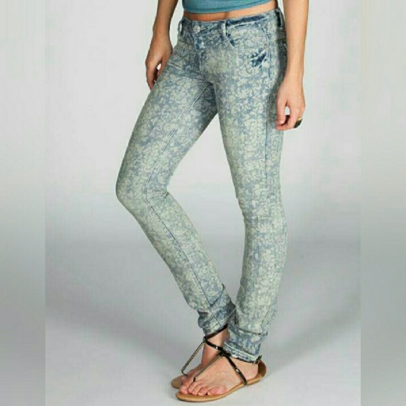 Floral print skinny jeans