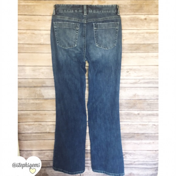 Ann Taylor Modern Fit Lindsay Jeans - Picture 4 of 4