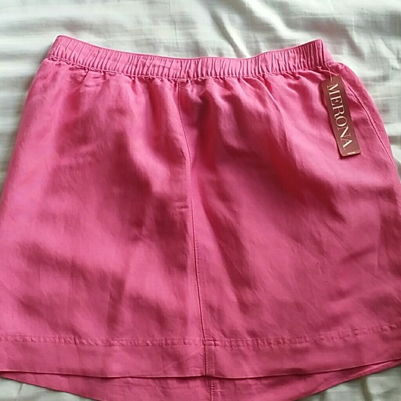 Hot pink skirt, nwt by Merona