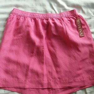 Hot pink skirt, nwt by Merona