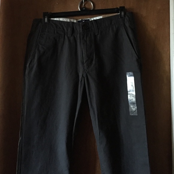 Men's American Eagle flat front Chinos- Size 33/32