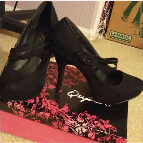 Suede black Pumps - Picture 1 of 1