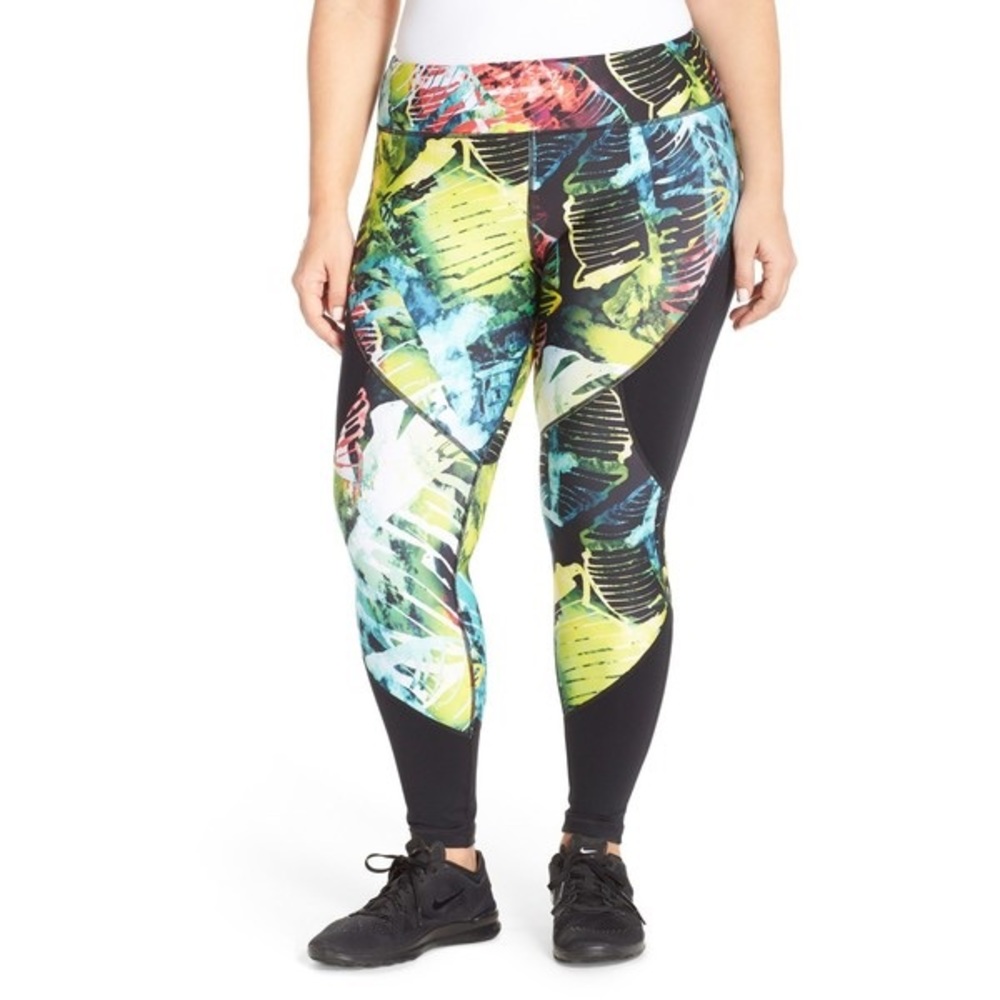 PINK LOTUS ACTIVE WEAR LEGGINGS