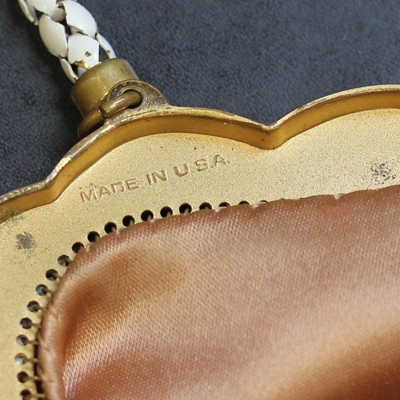 Vintage Whiting & Davis Mesh Purse - Picture 5 of 8