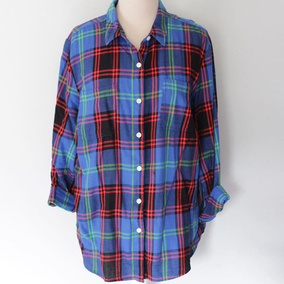 Old Navy plaid flannel, size large