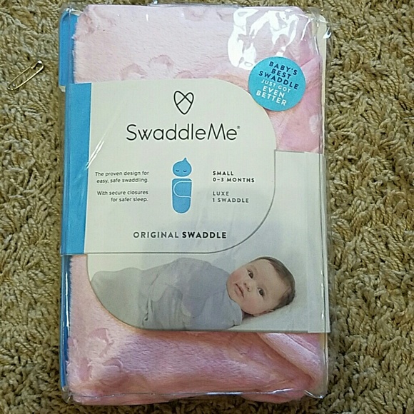 0-3 swaddler