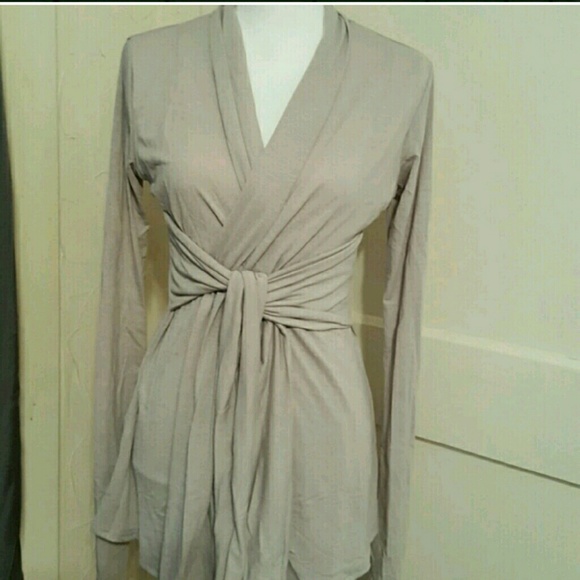 NWOT Women's Coat! - Picture 4 of 4