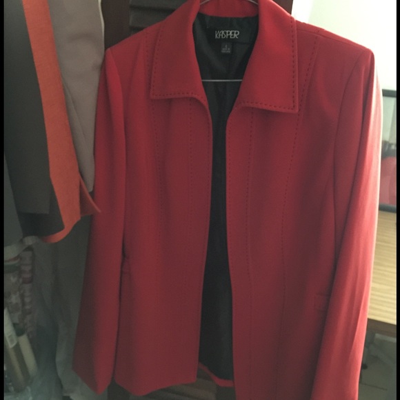 Kasper red blazer / black stitches