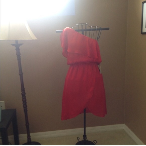 Off the shoulder red dress. NWT