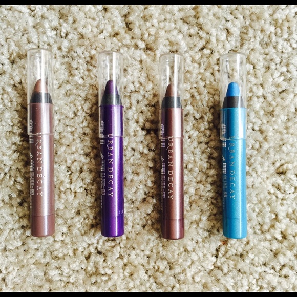 New Urban Decay Eyeshadow Pencils
