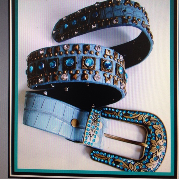 Turquoise Alligator print Faux leather belt sz Sm main image 4