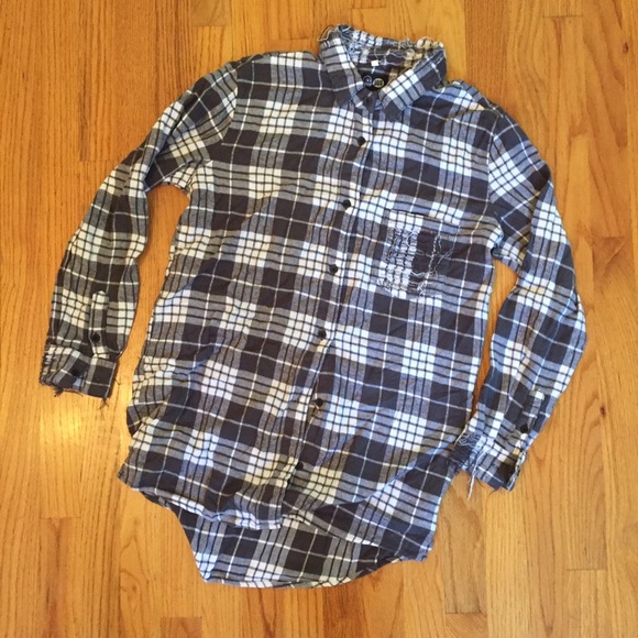 Cheap Monday Distressed LS Buttonup - Picture 4 of 4
