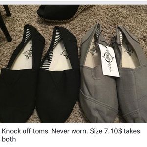 Knock off toms