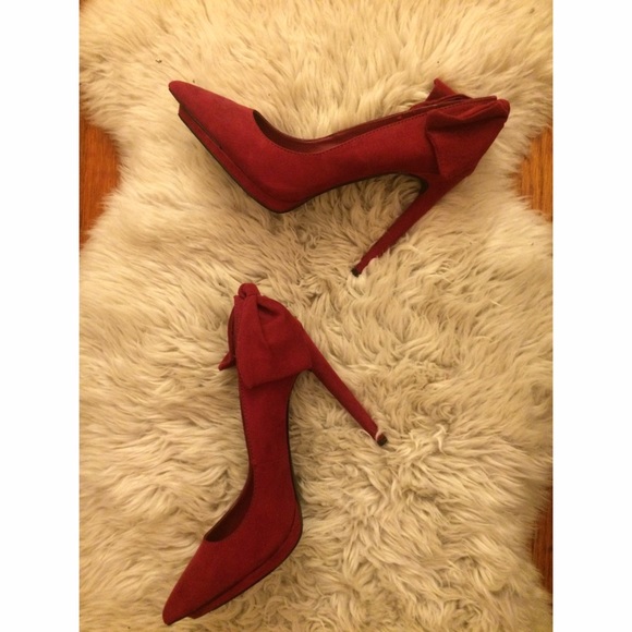 Nasty Gal Shoe Cult Red Bow Up Pumps