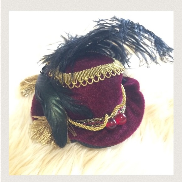 🚫SOLD🚫✨Ring leader hat - Picture 4 of 4