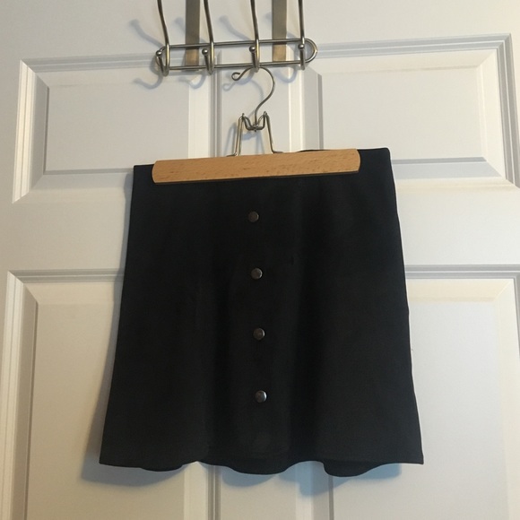 Kendall and Kylie Pacsun A line button front skirt