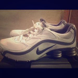 Men Nike Shocks "Used"