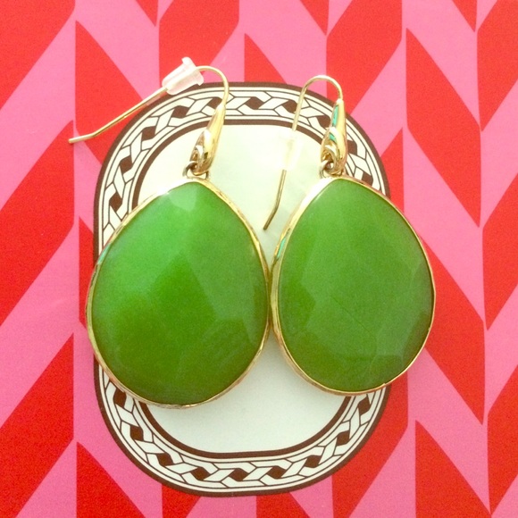 Beautiful green Stella and Dot earrings