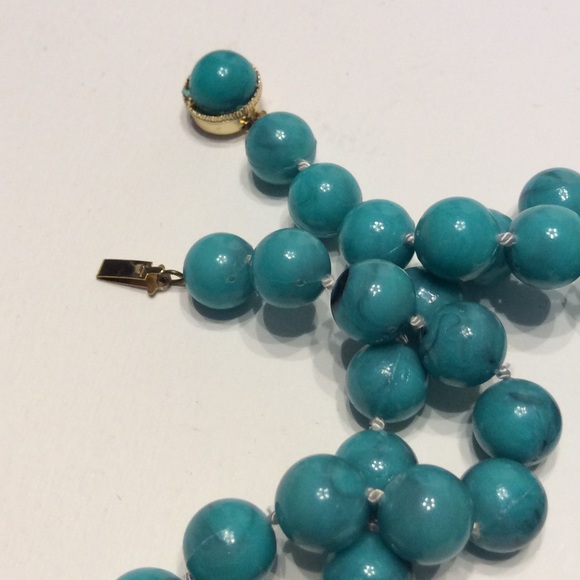 Turquoise Necklace Set - Picture 2 of 4