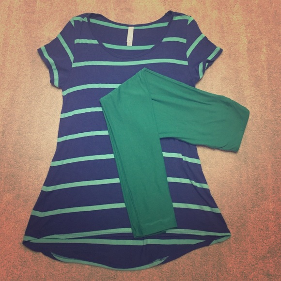 LLR Classic Tee and Legging Outfit