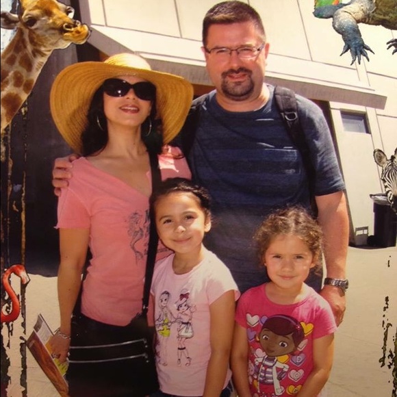 Meet the Seller/Buyer/Trader - Picture 4 of 10