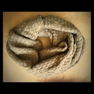 Infinity Scarves! Fall is in the air!