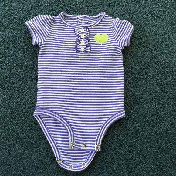 Bundle of 2 Carter's Outfits - Picture 3 of 4