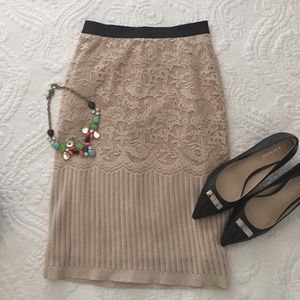 Beige/Nude pencil skirt
