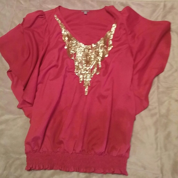 Fuscia blouse with gold sequins