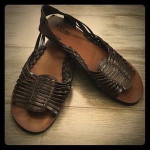 Perfect summer sandal!