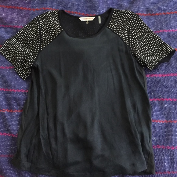 Rebecca Taylor 4 blouse too silk front