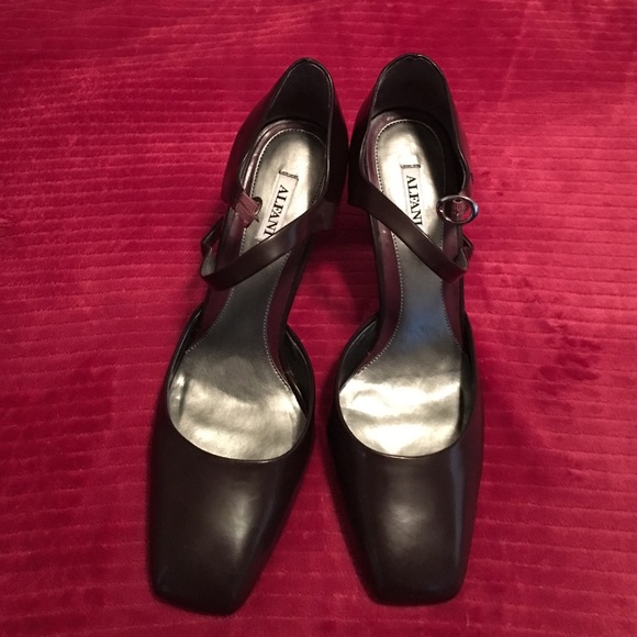 Brown Alfani Pumps